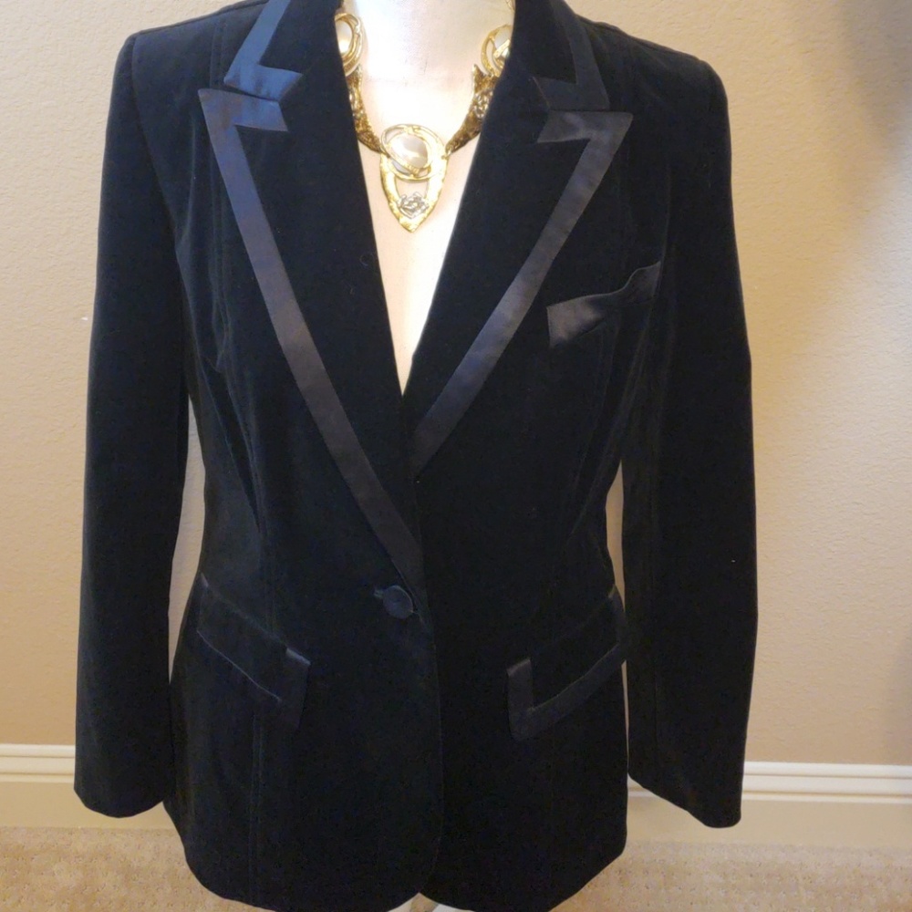 Dana Buchman Velveteen Pantsuit